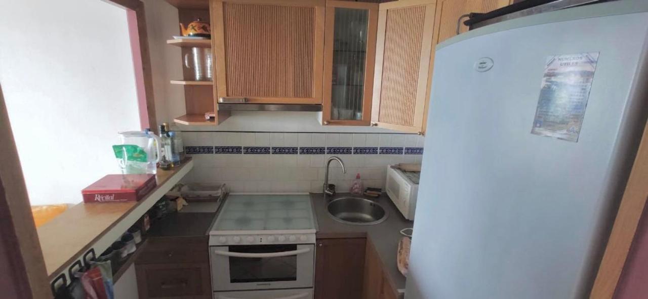 STUDIO 29 m avec TERRASSE et VUE sur la plage Antibes Extérieur photo